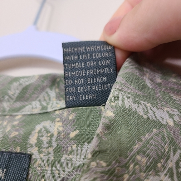 Van Heusen 100% Silk Button Down Short Sleeve Polo Shirt Green With Pocket Large - Picture 5 of 7